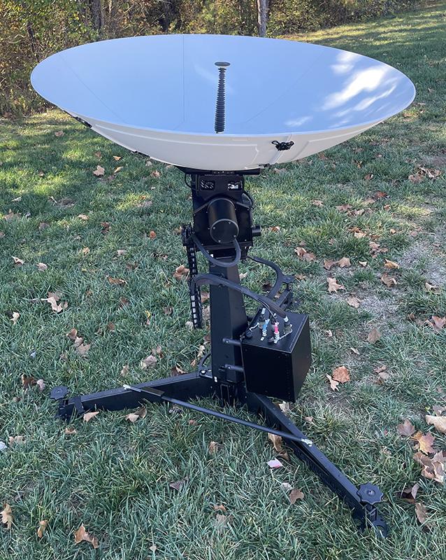 1.35m X-Y Band-Configurable MEO-LEO Tracking Antenna